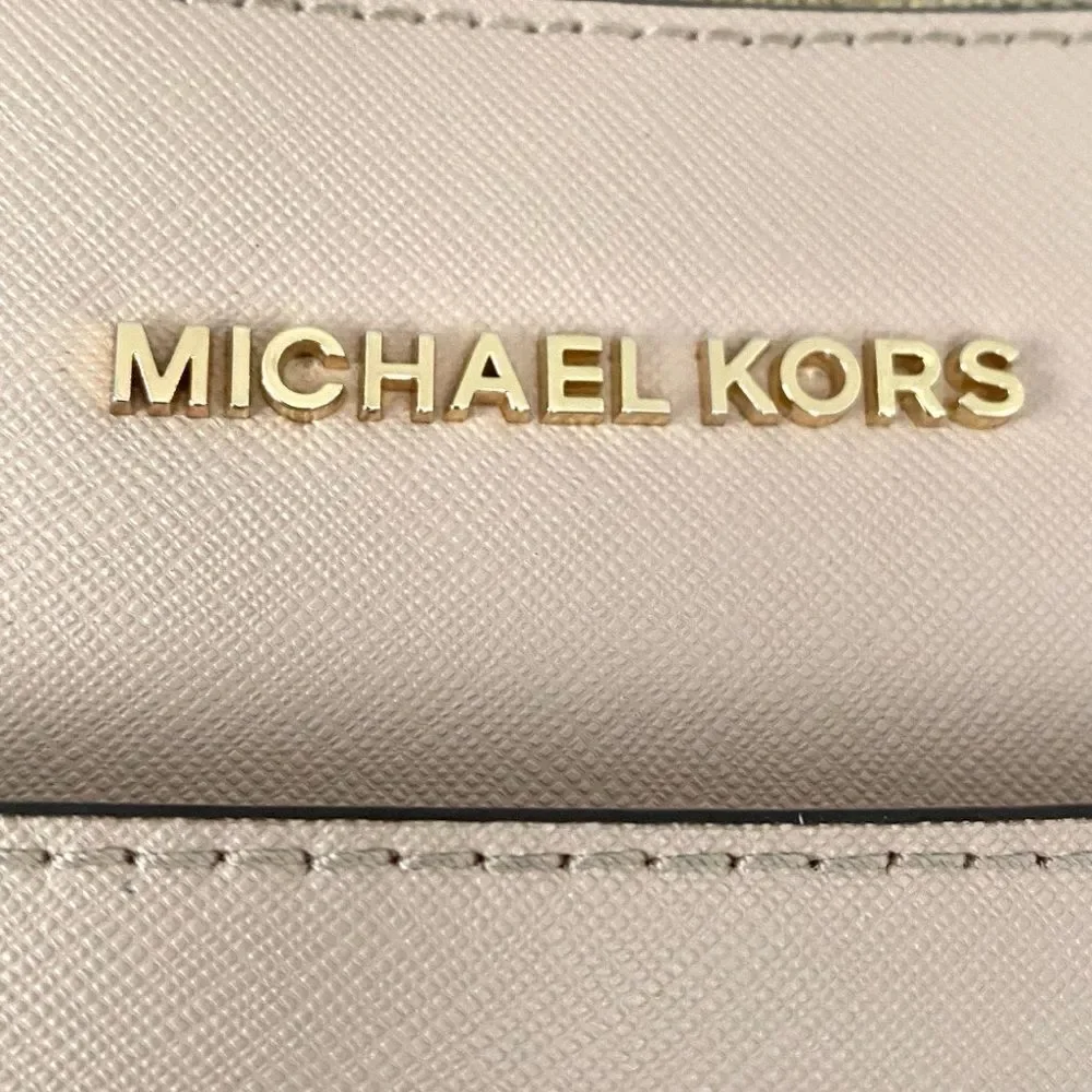 Michael Kors Voyager Large Saffiano Leather Top-Zip Tote Bag light pink/blush